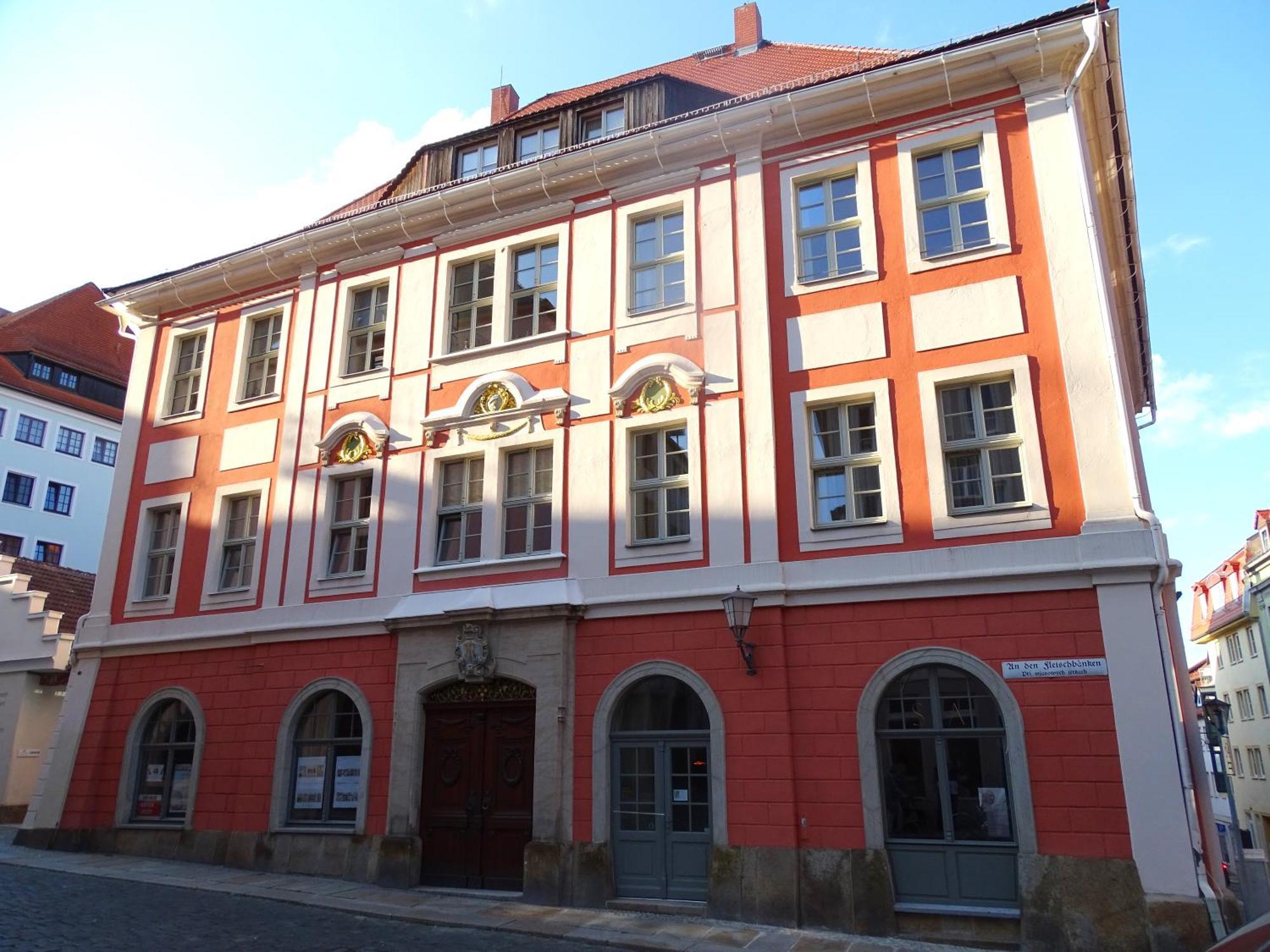 Stadtpalais Marche-Suite Maximal 2 Personen Und 1 Kleinkind 包岑 外观 照片